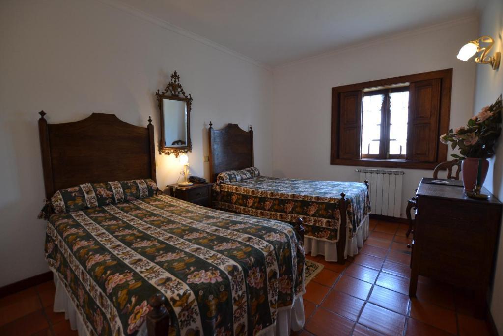 Gasthaus Quinta De Cima De Eiriz Guimarães Zimmer foto