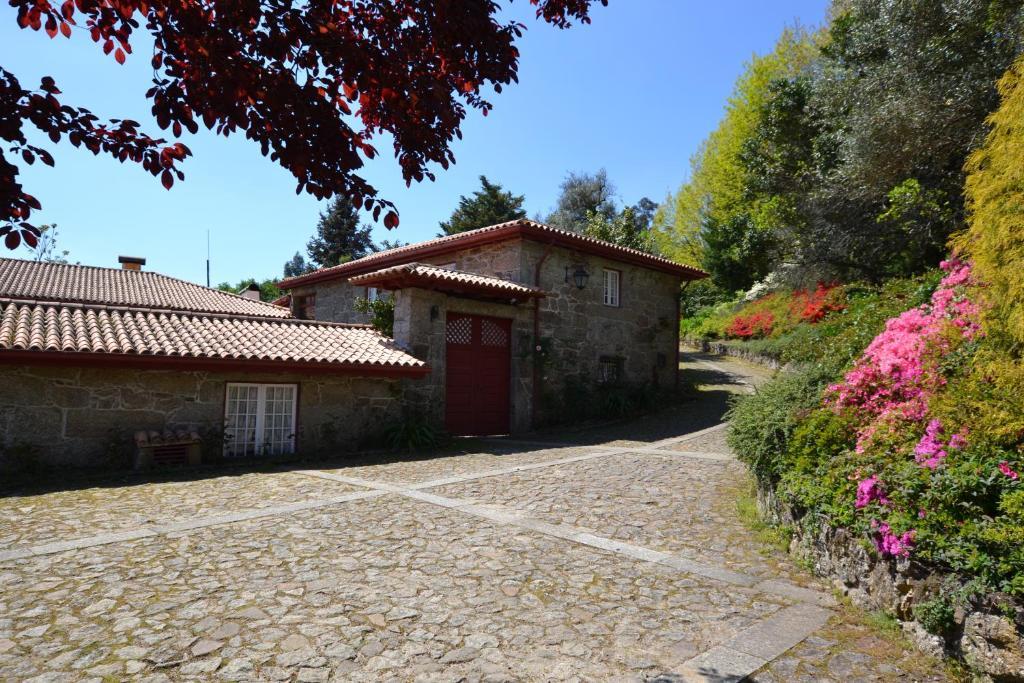 Gasthaus Quinta De Cima De Eiriz Guimarães Exterior foto