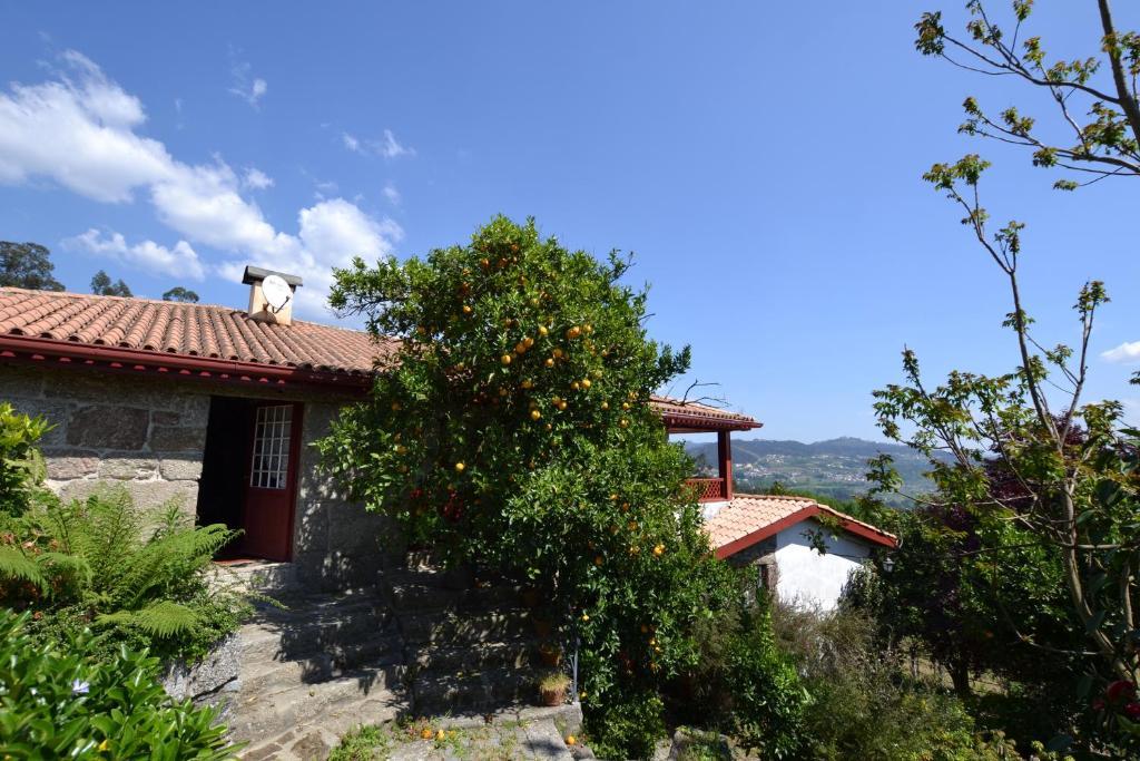 Gasthaus Quinta De Cima De Eiriz Guimarães Exterior foto